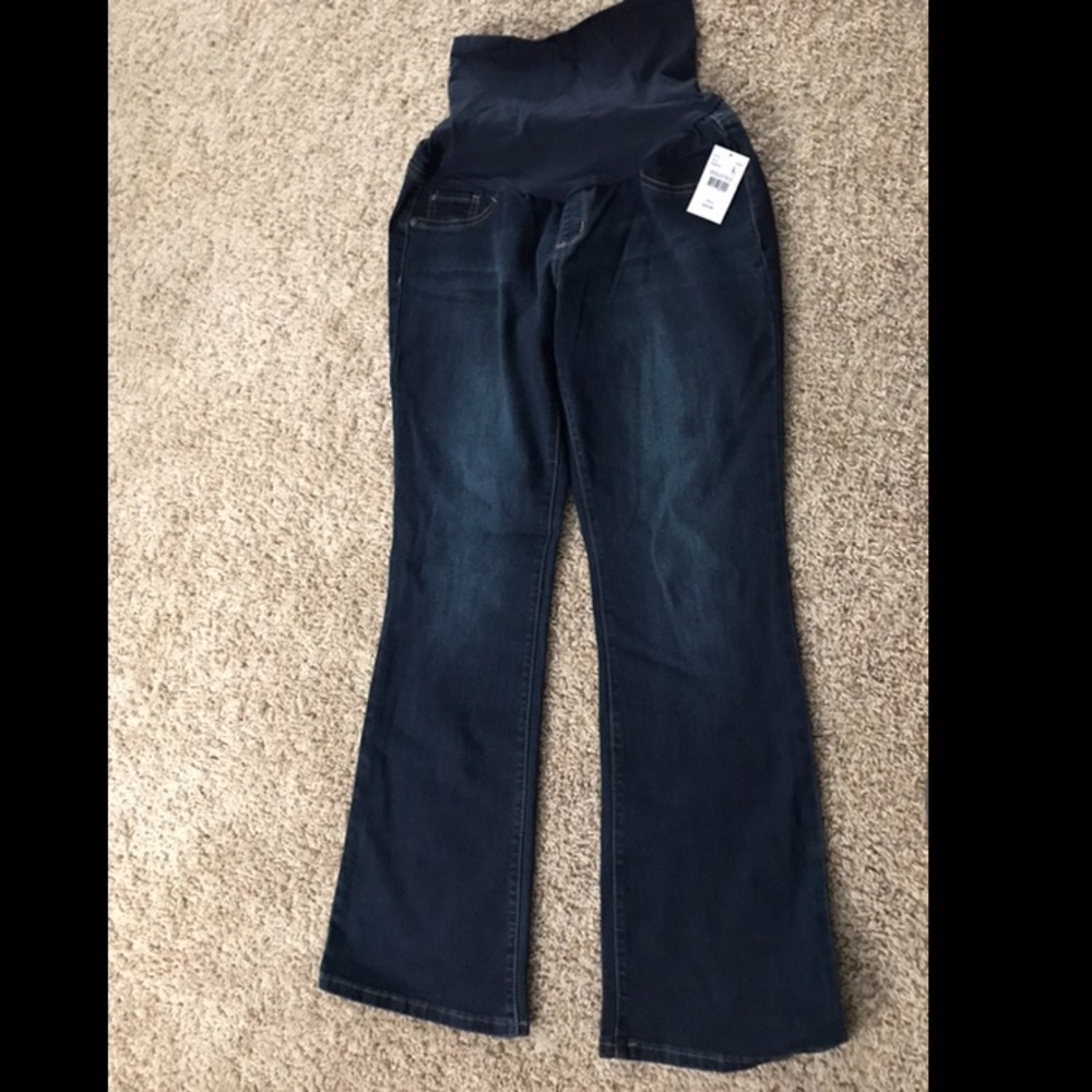 Motherhood Maternity jeans NWT